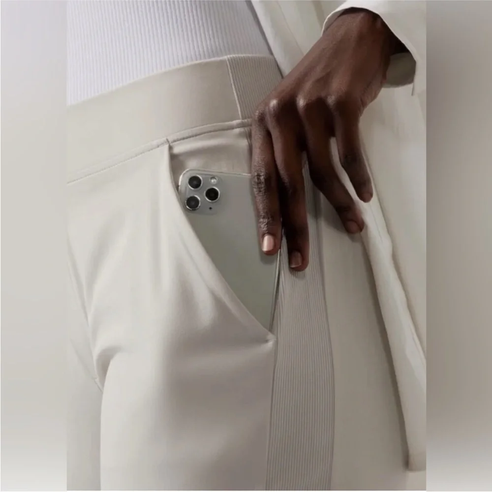 NWT Athleta Brooklyn Ankle Pant Light Tan / Ecru Size 10 - Picture 16 of 16